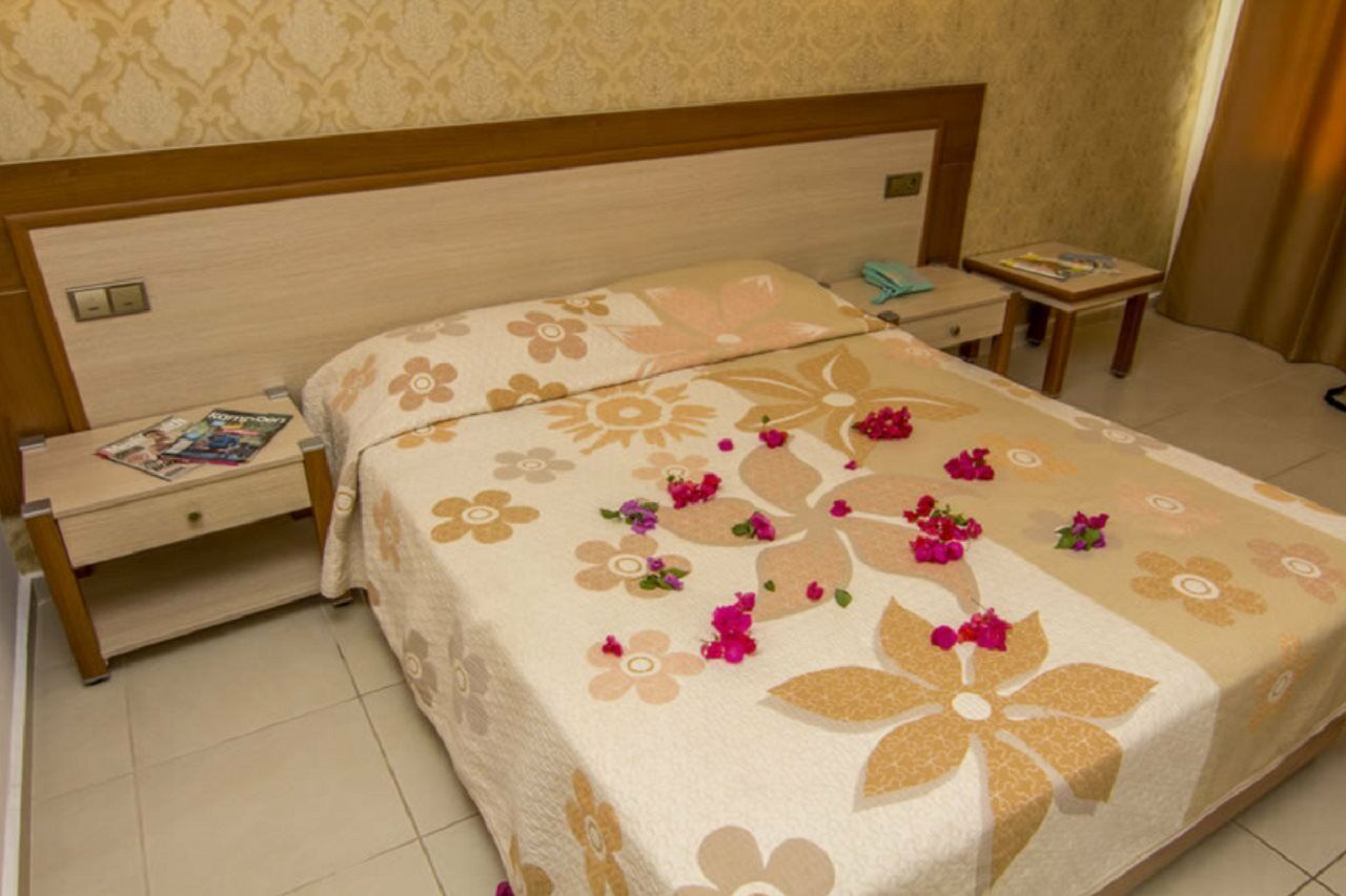 Oludeniz Turquoise Hotel Екстериор снимка