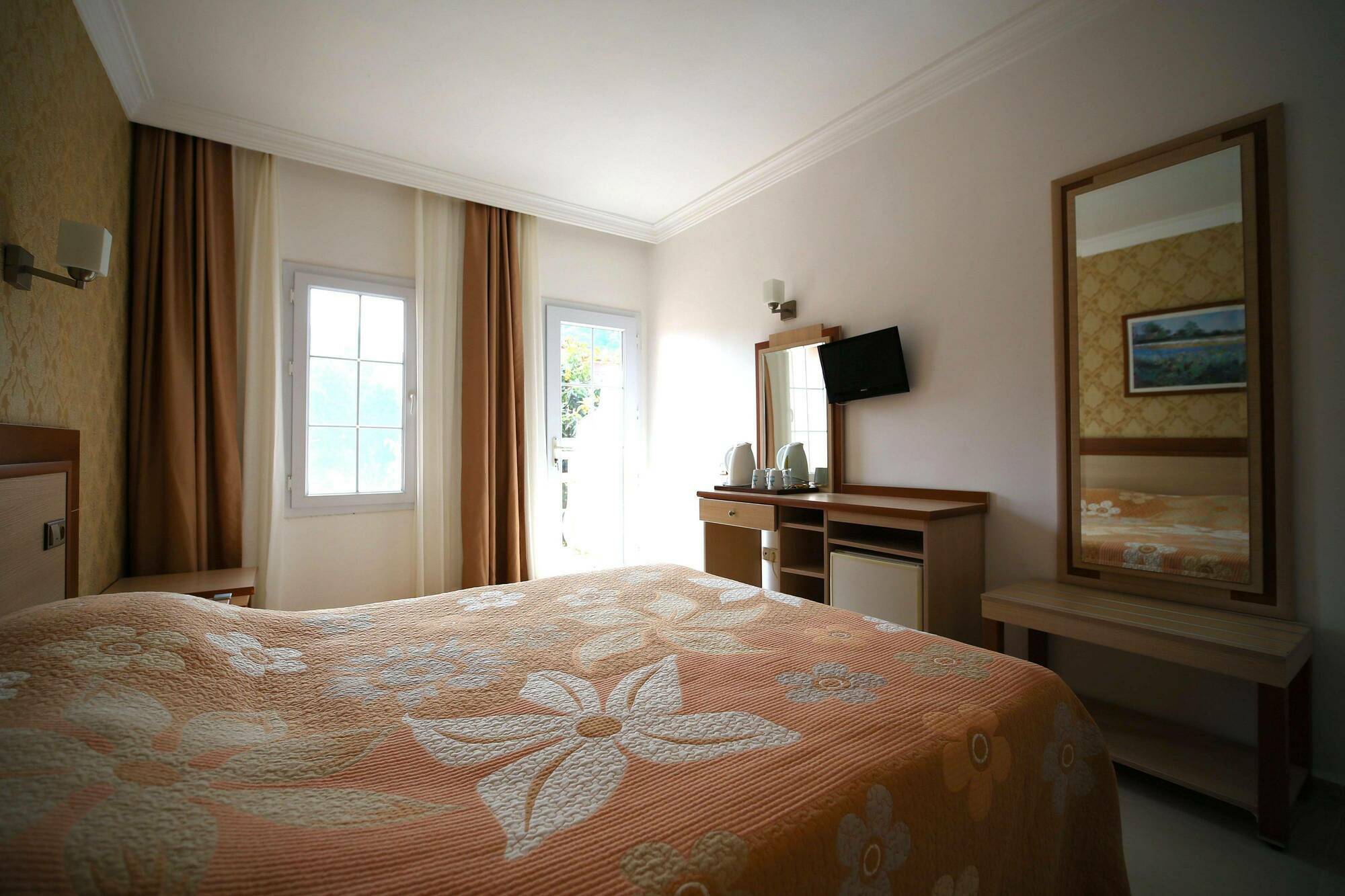 Oludeniz Turquoise Hotel Екстериор снимка
